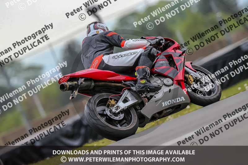 Castle Combe 2019;PJ Motorsport Photography 2019;donington no limits trackday;donington park photographs;donington trackday photographs;no limits trackdays;peter wileman photography;trackday digital images;trackday photos